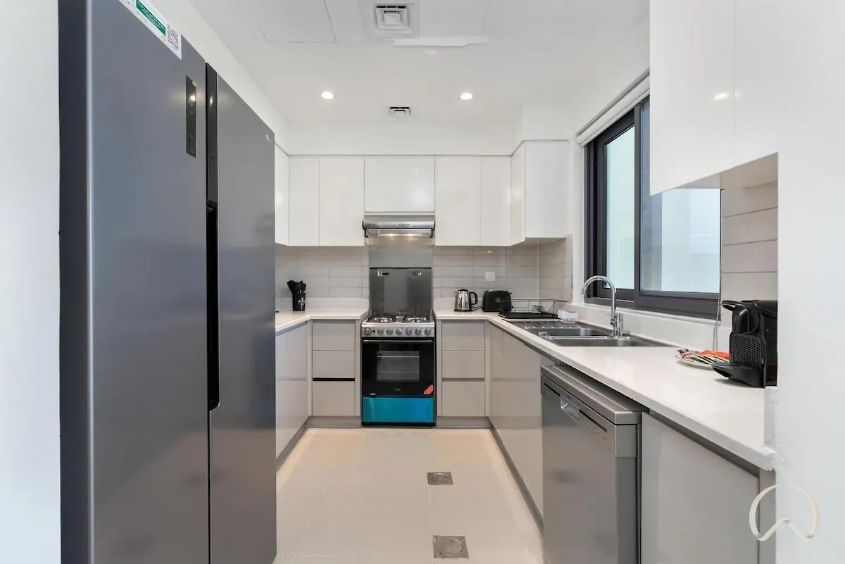 Holiday home 4Br Villa In Dubai Hills Estate