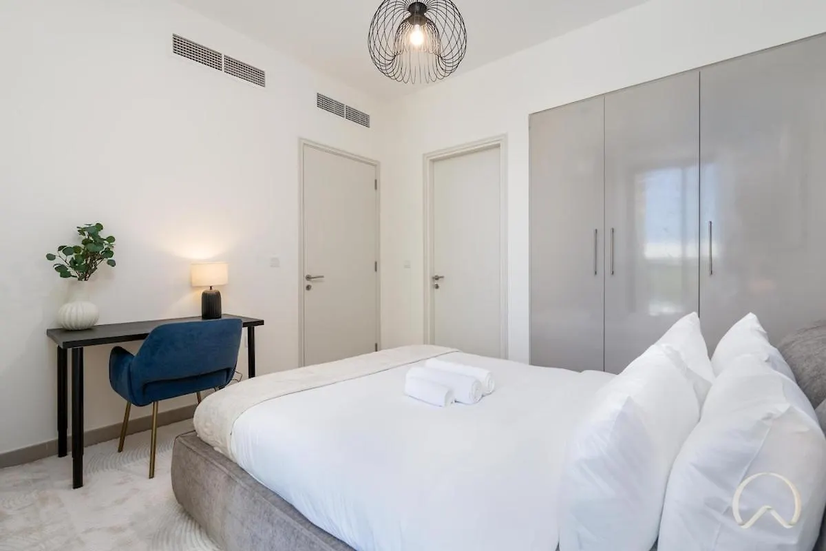 Holiday home 4Br Villa In Dubai Hills Estate